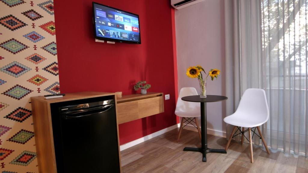 Koni'S Studio Apartments Tirana Kültér fotó