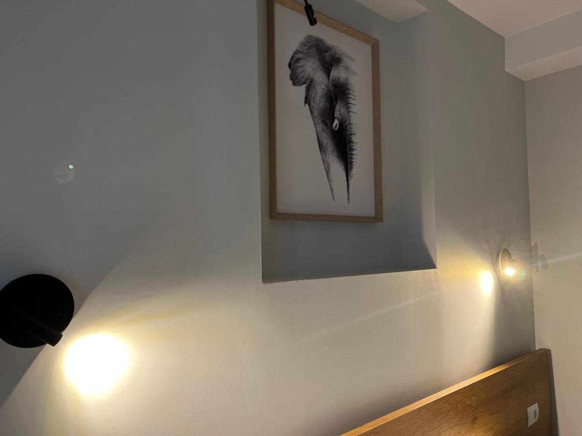Koni'S Studio Apartments Tirana Kültér fotó